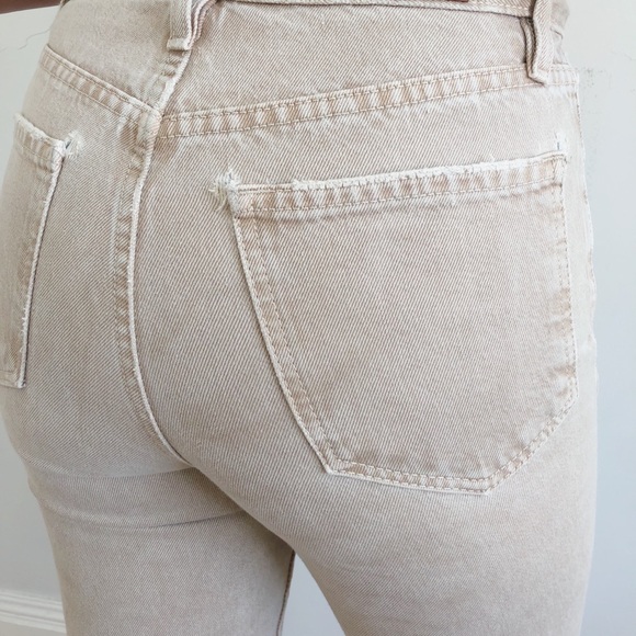 Tan BDG jeans - Picture 2 of 2